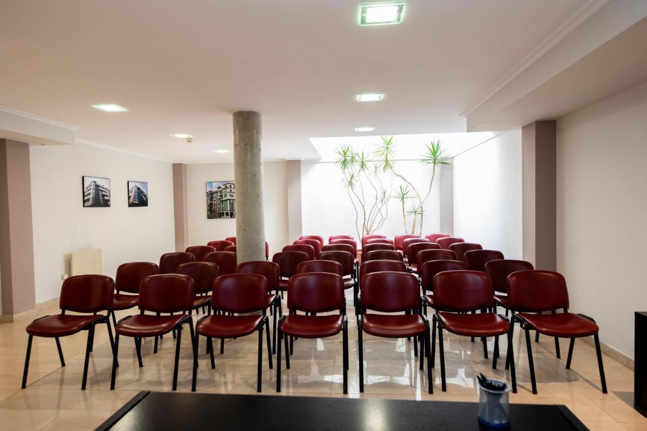 Apartamentos Cean Bermudez Хіхон Екстер'єр фото