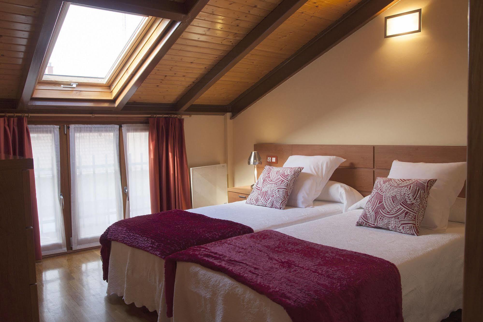 Apartamentos Cean Bermudez Хіхон Екстер'єр фото